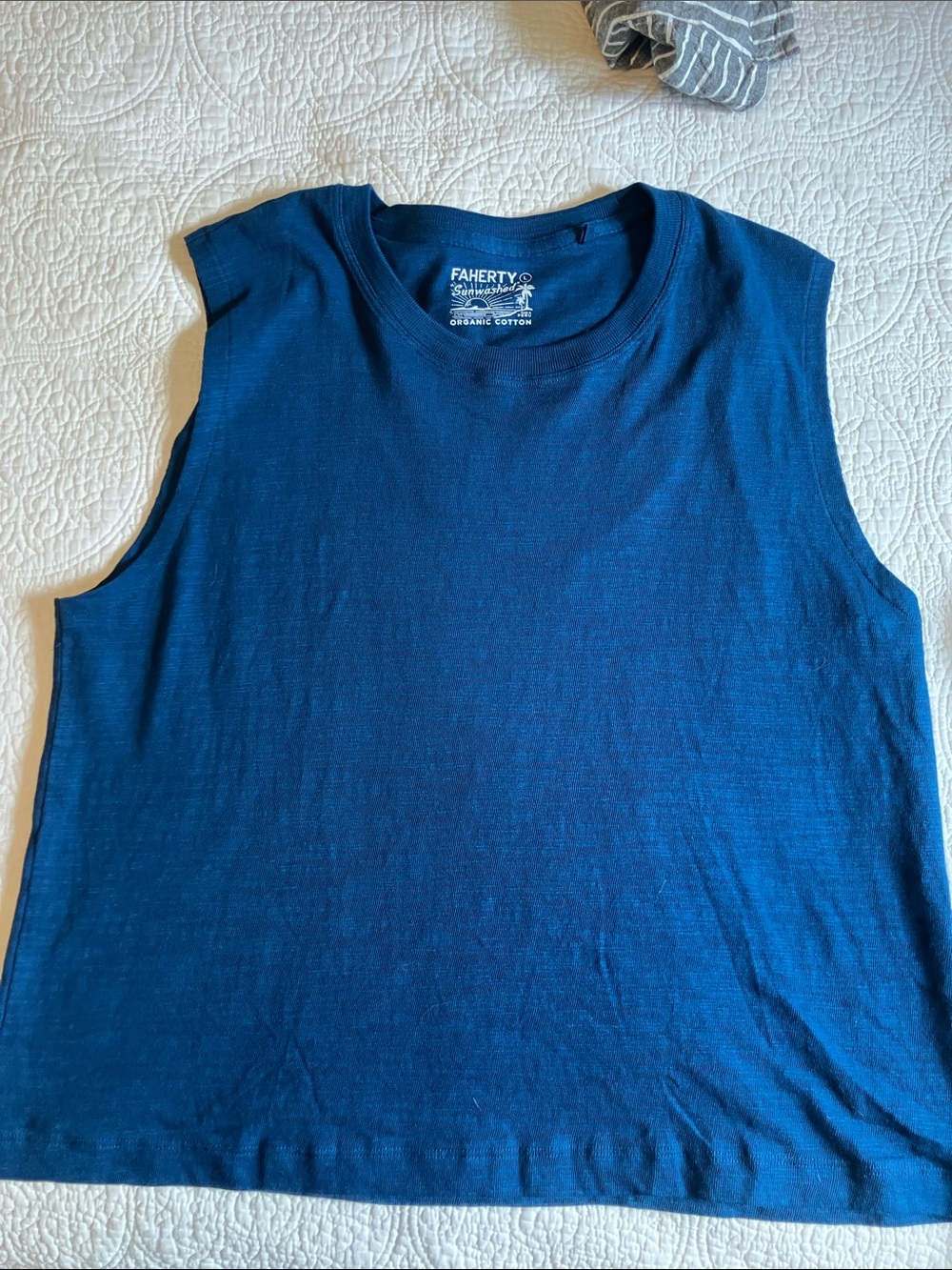 Faherty Organic Cotton Midnight Blue Muscle Tee